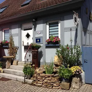 Frank Und Froh Apartment